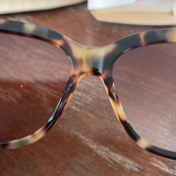 Chloe NWT CH0079S 001 Havana brown sunglasses with suede logo case and paperwork - Picture 9 of 16